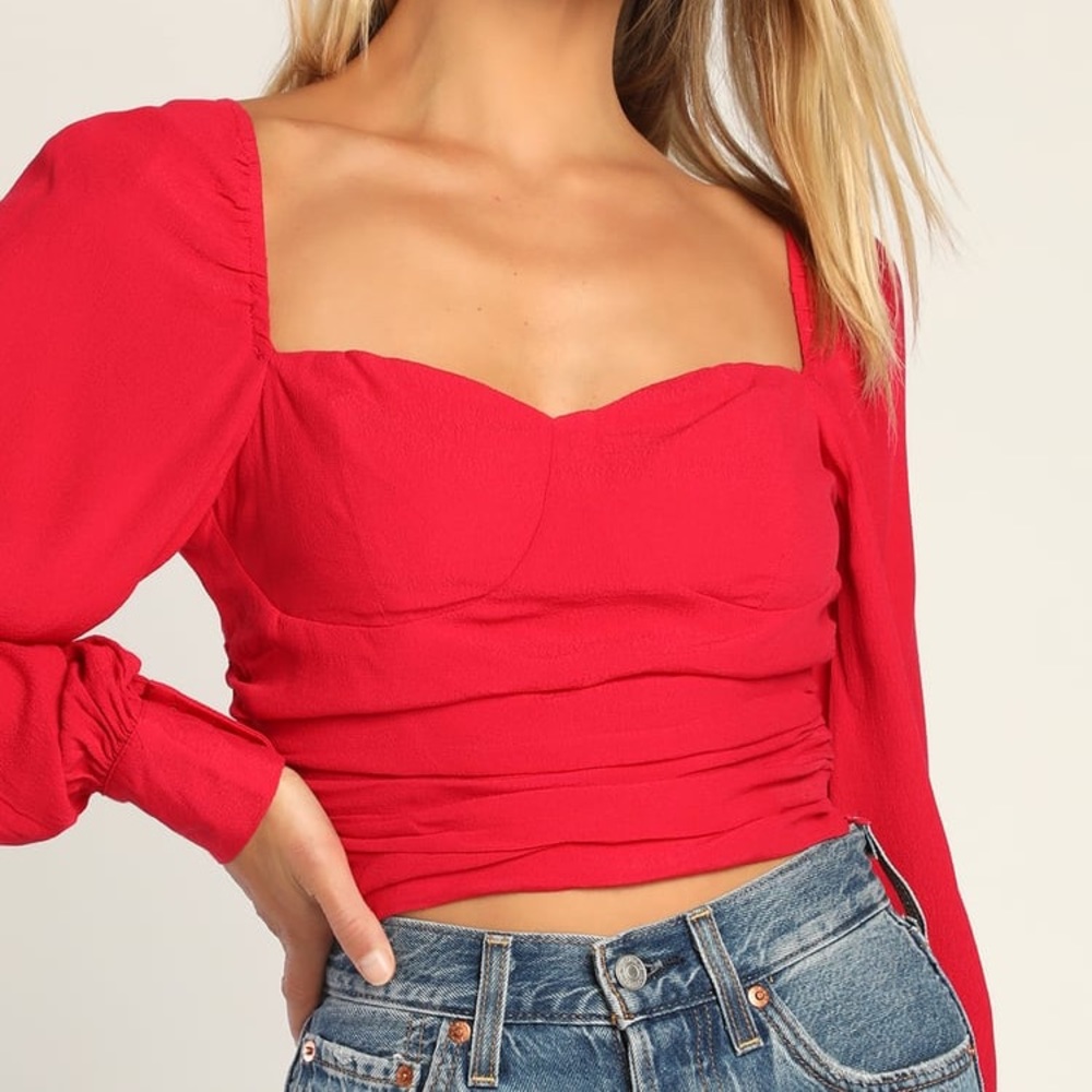 NWT Lulu's Stylish Season Bright Red Ruched Long Sleeve Top